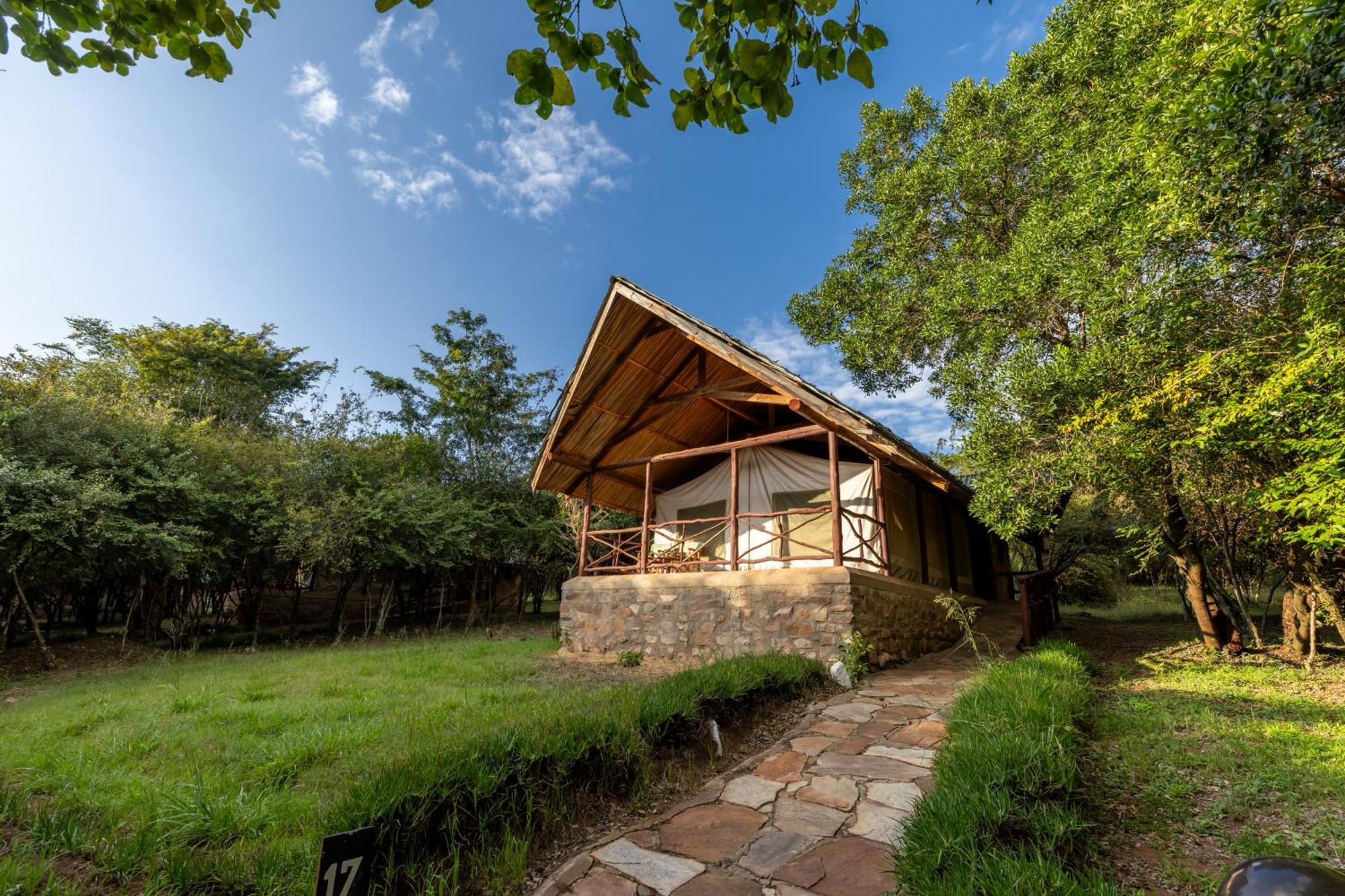 Sentrim Mara Lodge Ololaimutiek エクステリア 写真