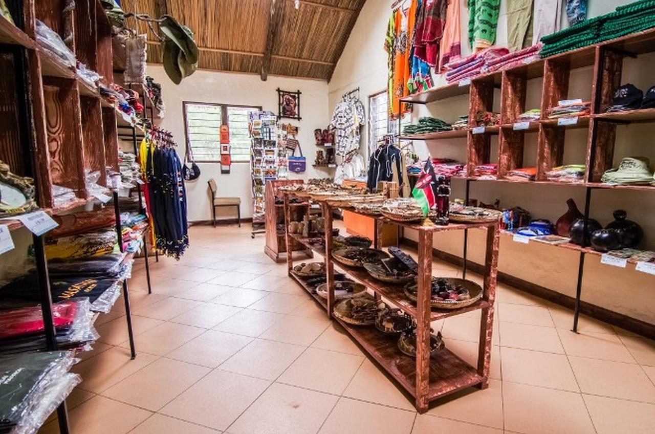 Sentrim Mara Lodge Ololaimutiek エクステリア 写真